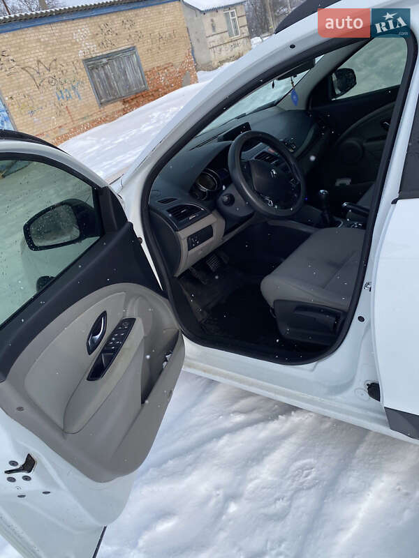 Універсал Renault Megane 2011 в Попільні