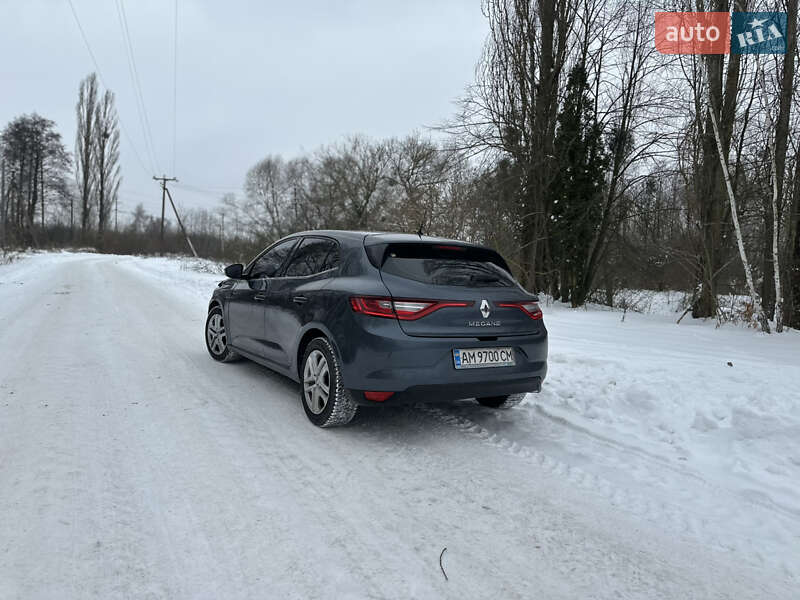 Хэтчбек Renault Megane 2016 в Житомире фото 5 Хэтчбек Renault Megane 2016 в Житомире