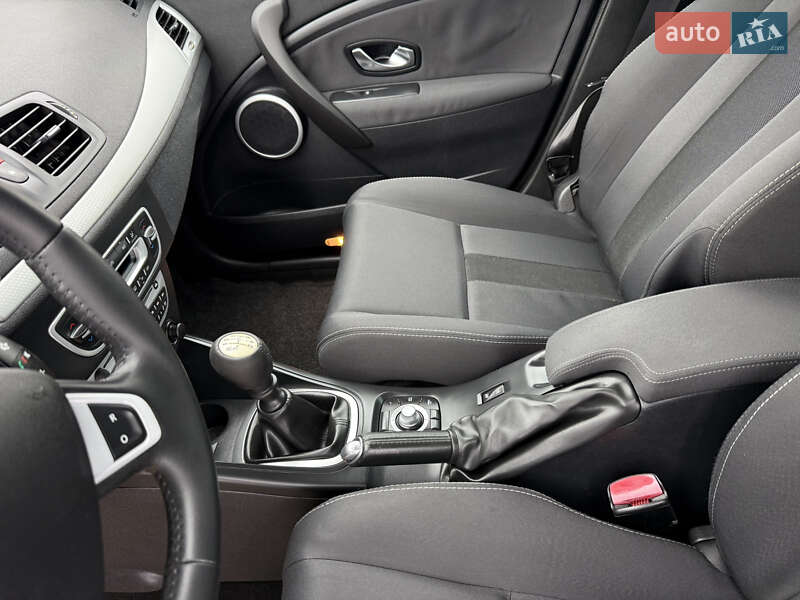 Универсал Renault Megane 2011 в Ровно