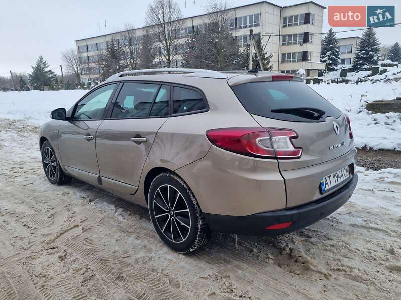 Универсал Renault Megane 2012 в Ивано-Франковске фото 7 Универсал Renault Megane 2012 в Ивано-Франковске