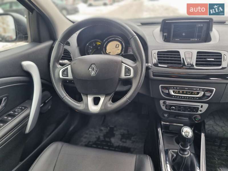 Универсал Renault Megane 2012 в Ивано-Франковске фото 16 Универсал Renault Megane 2012 в Ивано-Франковске