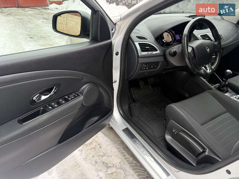 Универсал Renault Megane 2014 в Хмельницком фото 16 Универсал Renault Megane 2014 в Хмельницком