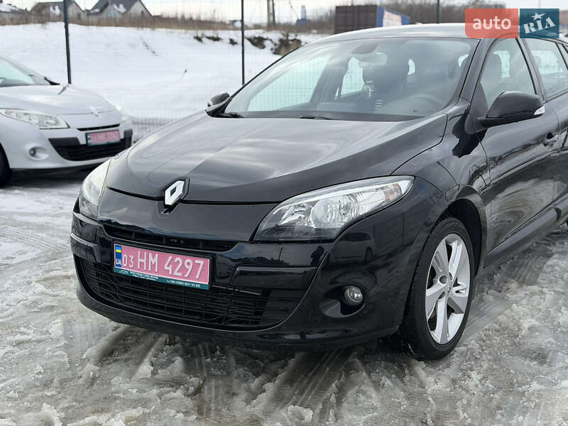 Универсал Renault Megane 2011 в Ровно фото 2 Универсал Renault Megane 2011 в Ровно