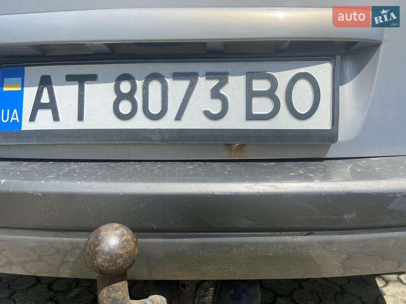 Универсал Renault Megane 2006 в Тысменице фото 6 Универсал Renault Megane 2006 в Тысменице