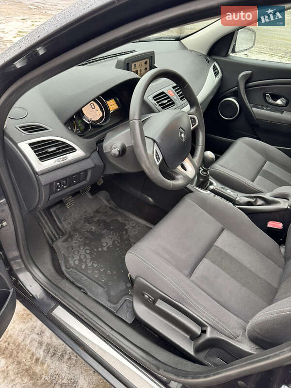 Универсал Renault Megane 2011 в Котельве