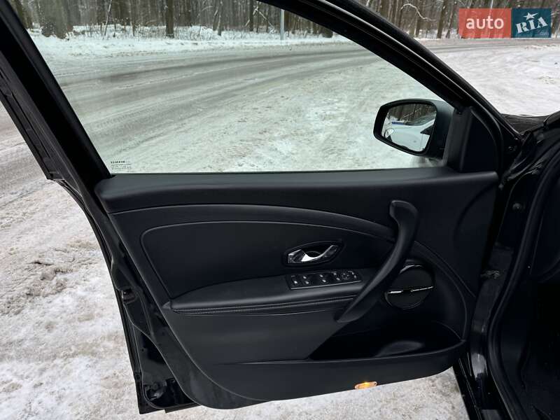 Универсал Renault Megane 2013 в Киеве фото 14 Универсал Renault Megane 2013 в Киеве