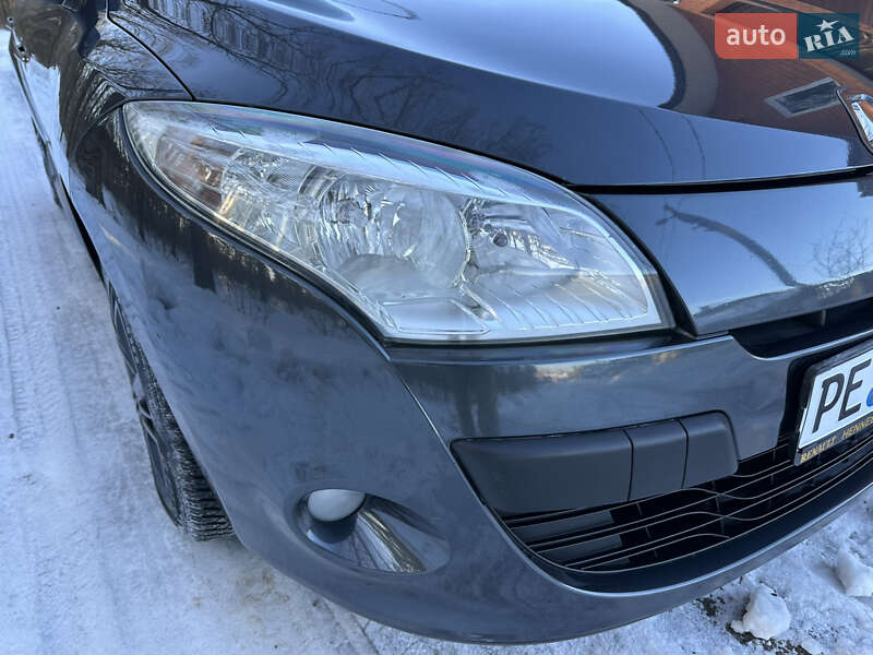 Хэтчбек Renault Megane 2009 в Луцке фото 30 Хэтчбек Renault Megane 2009 в Луцке