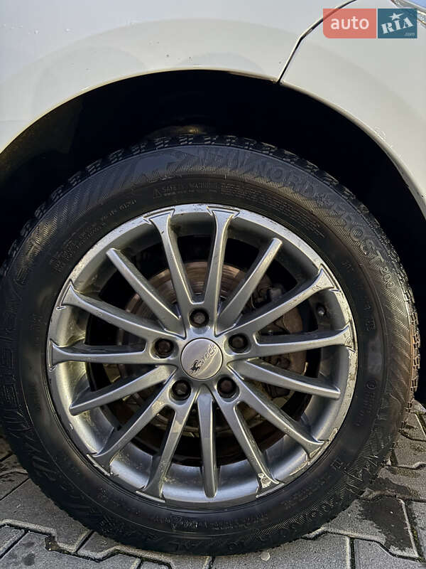 Универсал Renault Megane 2010 в Мукачево