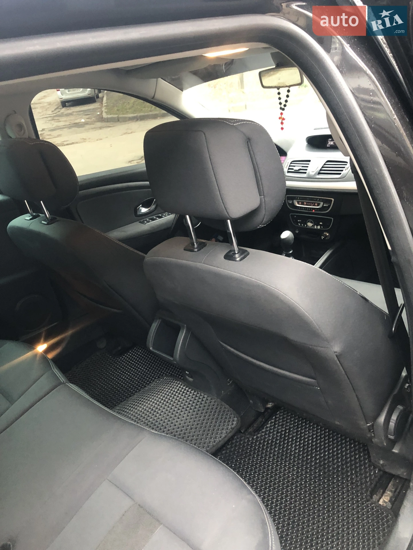2010 Renault Megane - мініатюра 17
