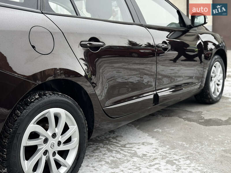 Универсал Renault Megane 2013 в Дубно