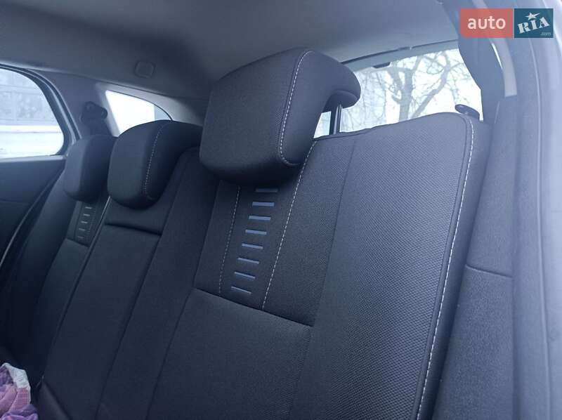 Универсал Renault Megane 2010 в Ракитном фото 42 Универсал Renault Megane 2010 в Ракитном