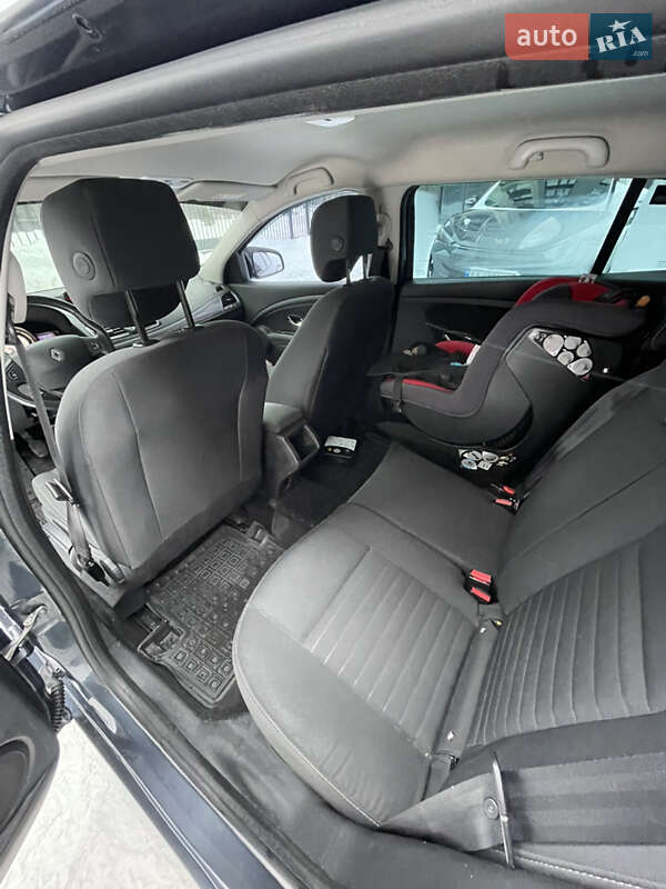 Универсал Renault Megane 2015 в Киеве