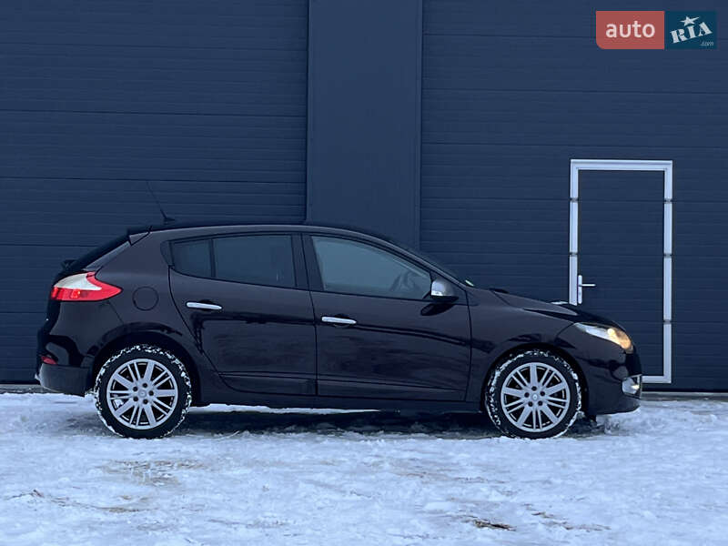 Хэтчбек Renault Megane 2012 в Дубно