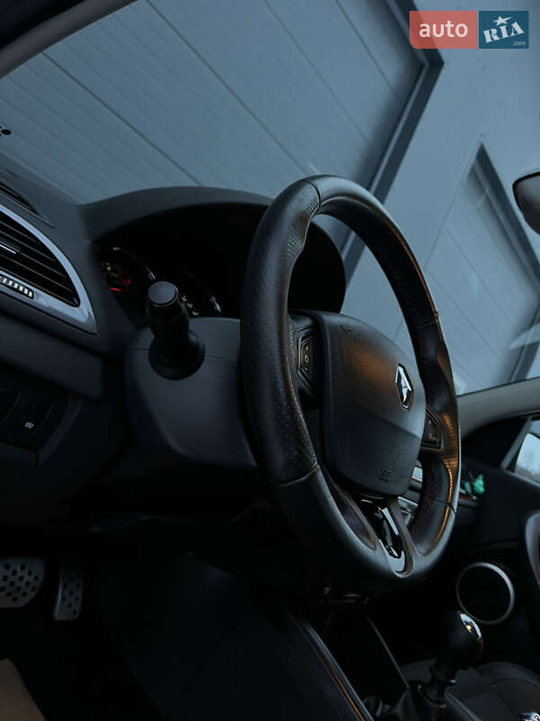 Хэтчбек Renault Megane 2012 в Дубно