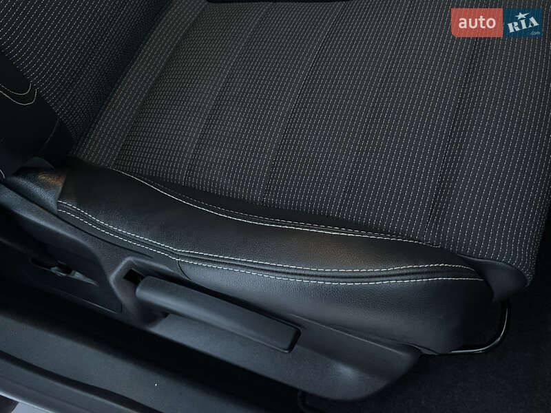 Хэтчбек Renault Megane 2012 в Дубно