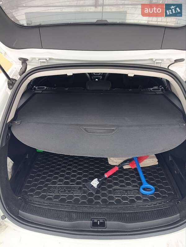 Универсал Renault Megane 2012 в Иршанске