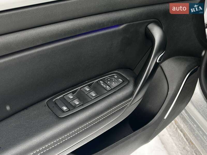 Универсал Renault Megane 2017 в Киеве