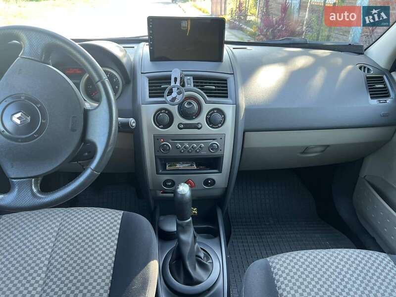 Универсал Renault Megane 2004 в Дубровице