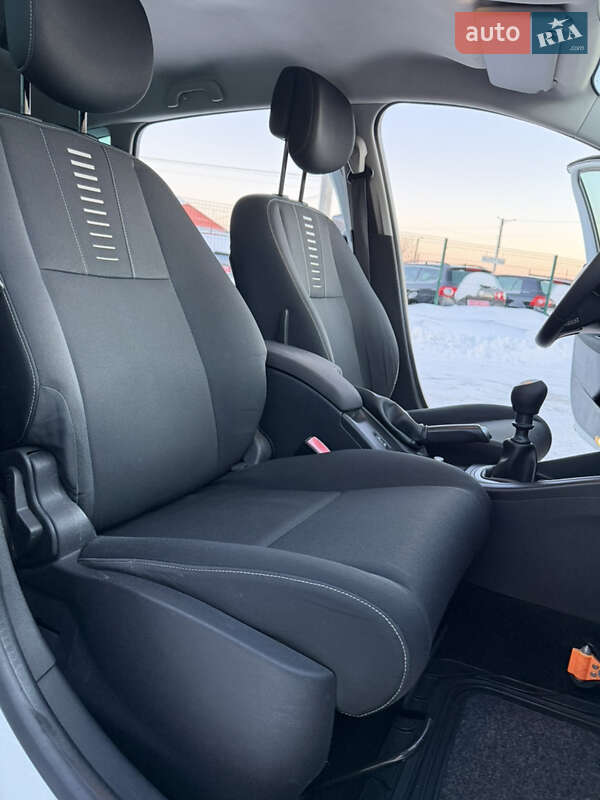 Универсал Renault Megane 2011 в Лубнах