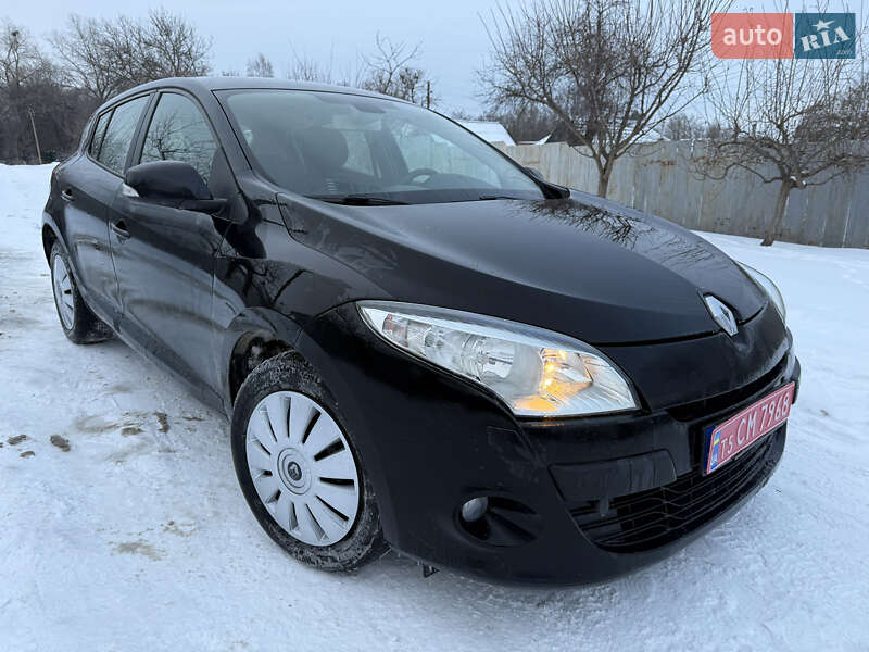 Хэтчбек Renault Megane 2011 в Прилуках