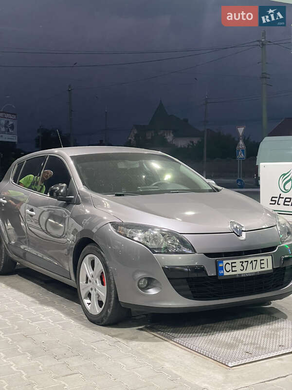 Хетчбек Renault Megane 2011 в Чернівцях