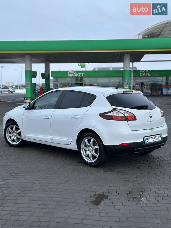 Хэтчбек Renault Megane 2015 в Ровно