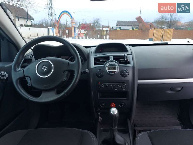 Универсал Renault Megane 2009 в Ивано-Франковске фото 14 Универсал Renault Megane 2009 в Ивано-Франковске