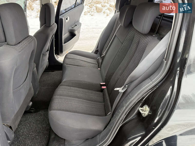 Хэтчбек Renault Megane 2006 в Звягеле фото 16 Хэтчбек Renault Megane 2006 в Звягеле