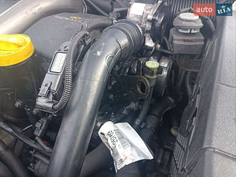 Универсал Renault Megane 2010 в Ракитном фото 50 Универсал Renault Megane 2010 в Ракитном