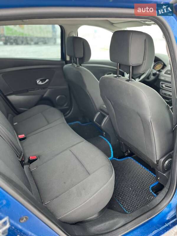 Универсал Renault Megane 2009 в Бродах фото 25 Универсал Renault Megane 2009 в Бродах