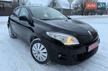 Хэтчбек Renault Megane 2011 в Прилуках