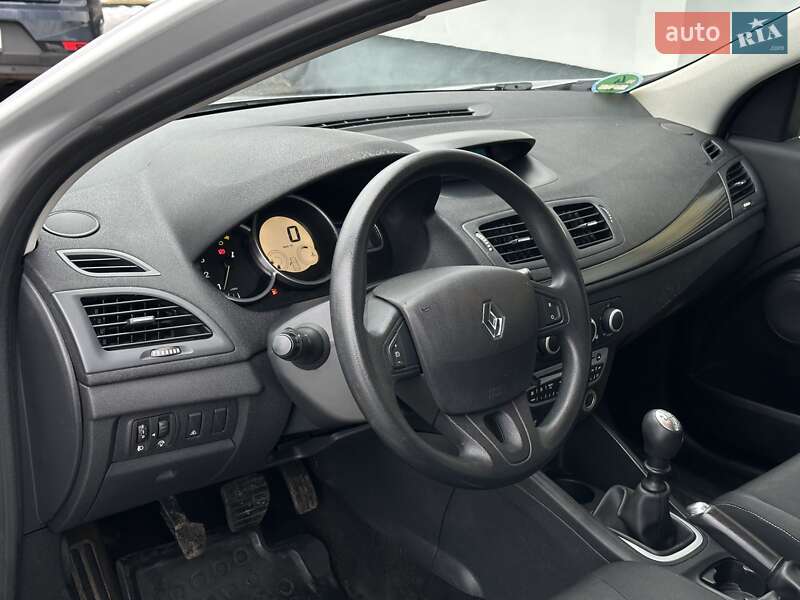 Универсал Renault Megane 2010 в Любешове фото 19 Универсал Renault Megane 2010 в Любешове