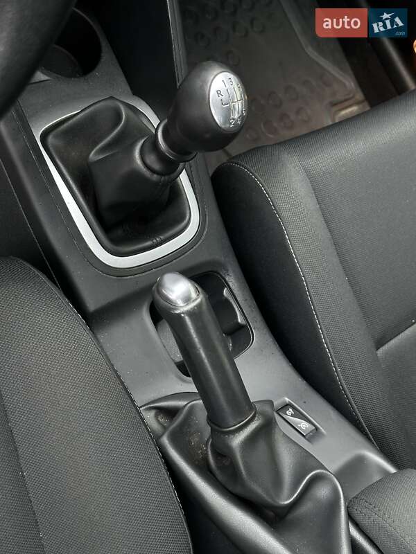 Универсал Renault Megane 2010 в Любешове фото 29 Универсал Renault Megane 2010 в Любешове