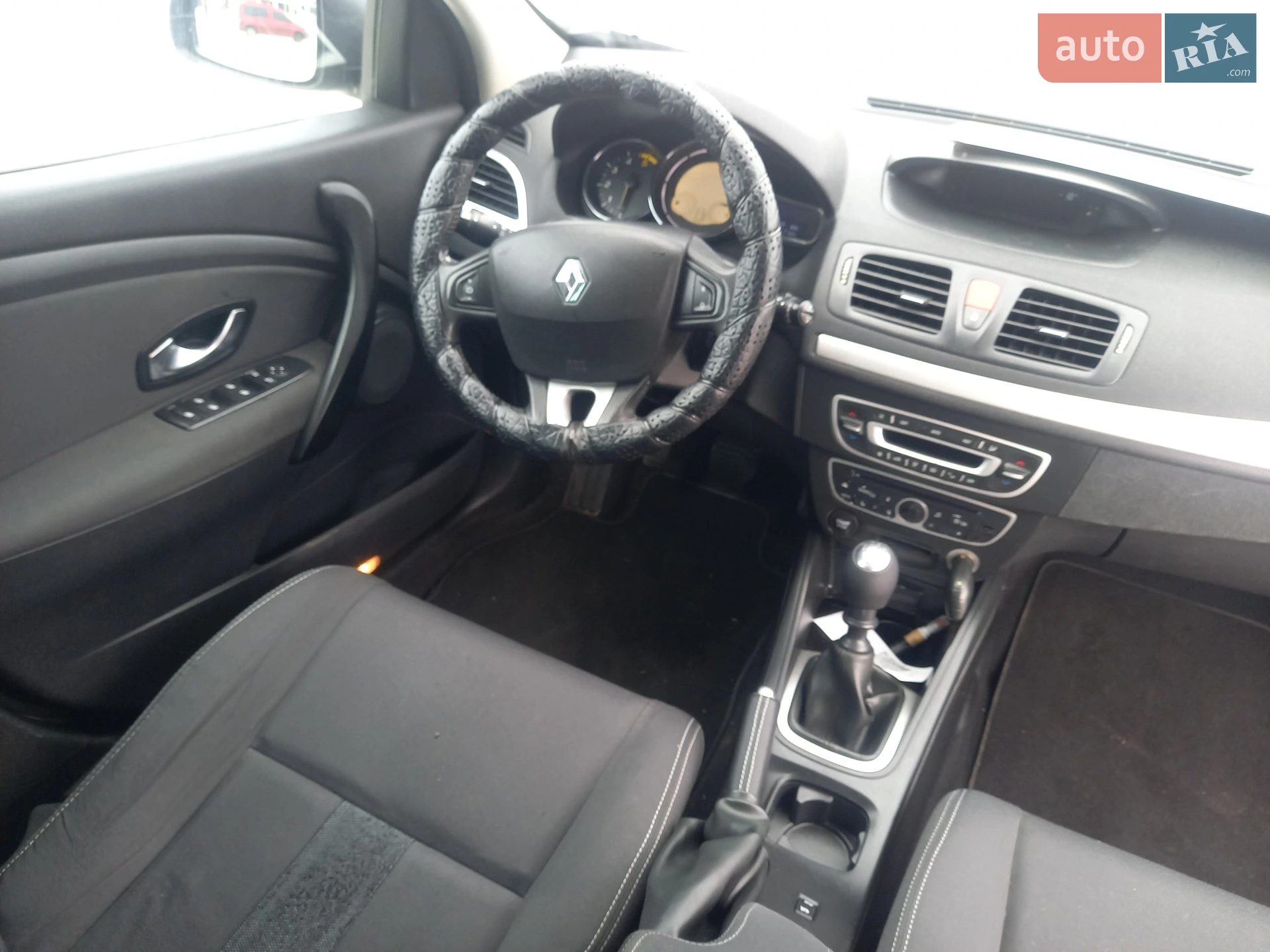2010 Renault Megane - мініатюра 13
