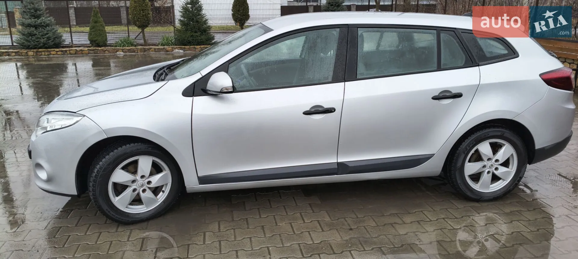 2011 Renault Megane - мініатюра 2