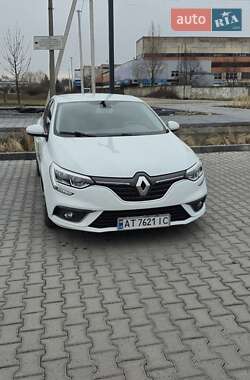 Хэтчбек Renault Megane 2018 в Ужгороде