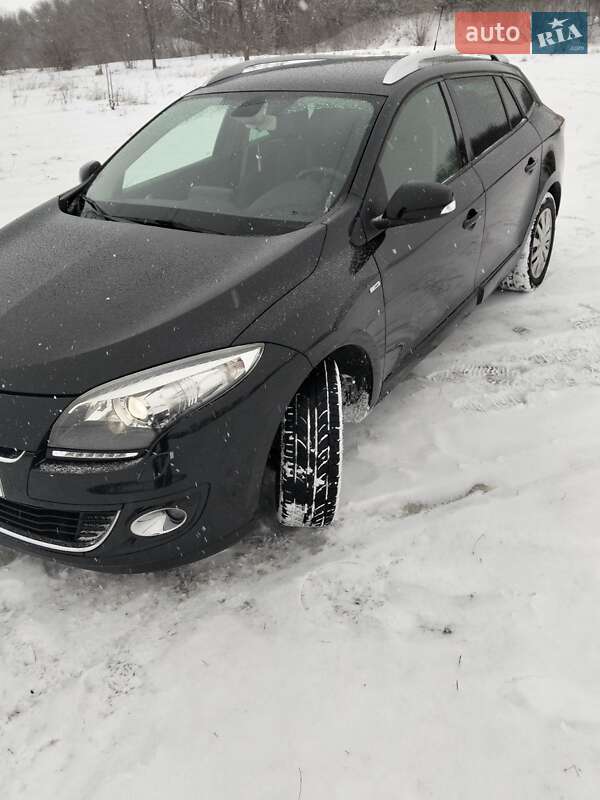 Универсал Renault Megane 2012 в Остроге