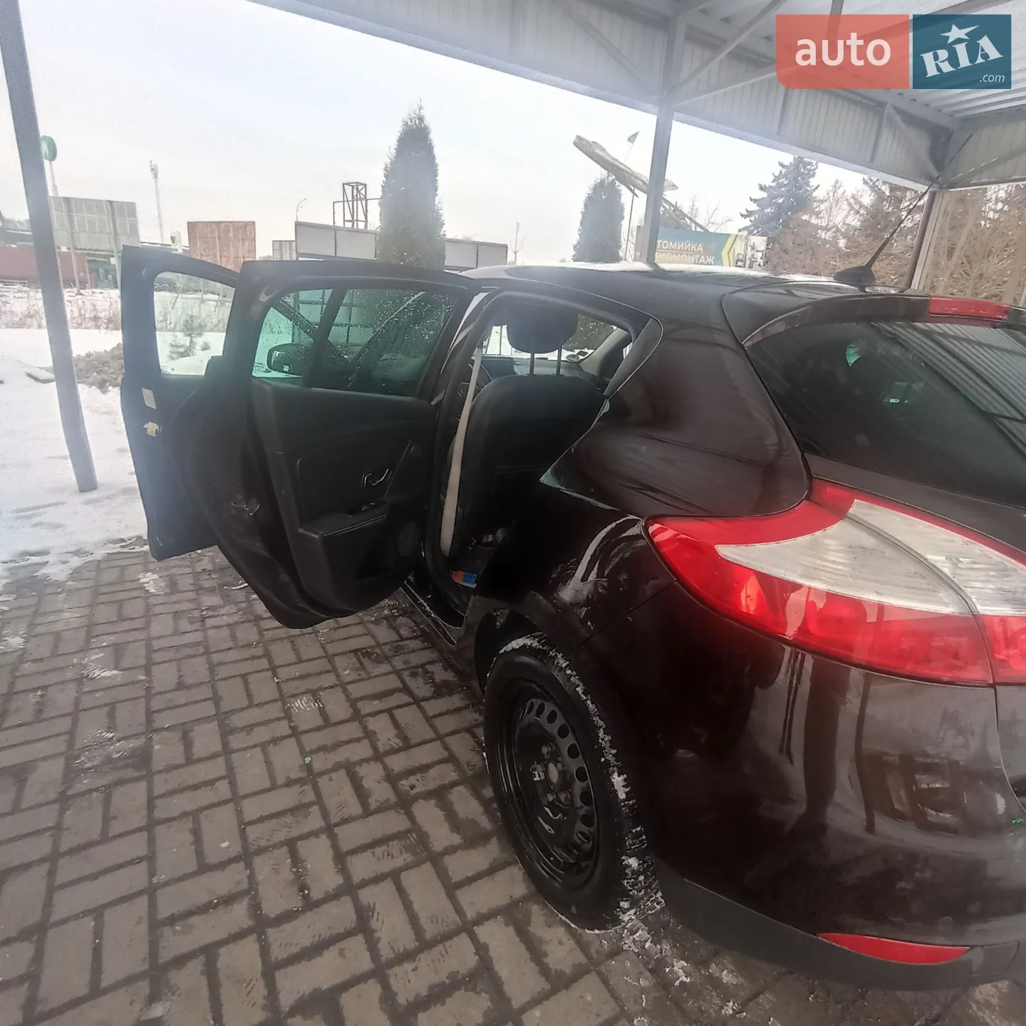 2013 Renault Megane - мініатюра 12