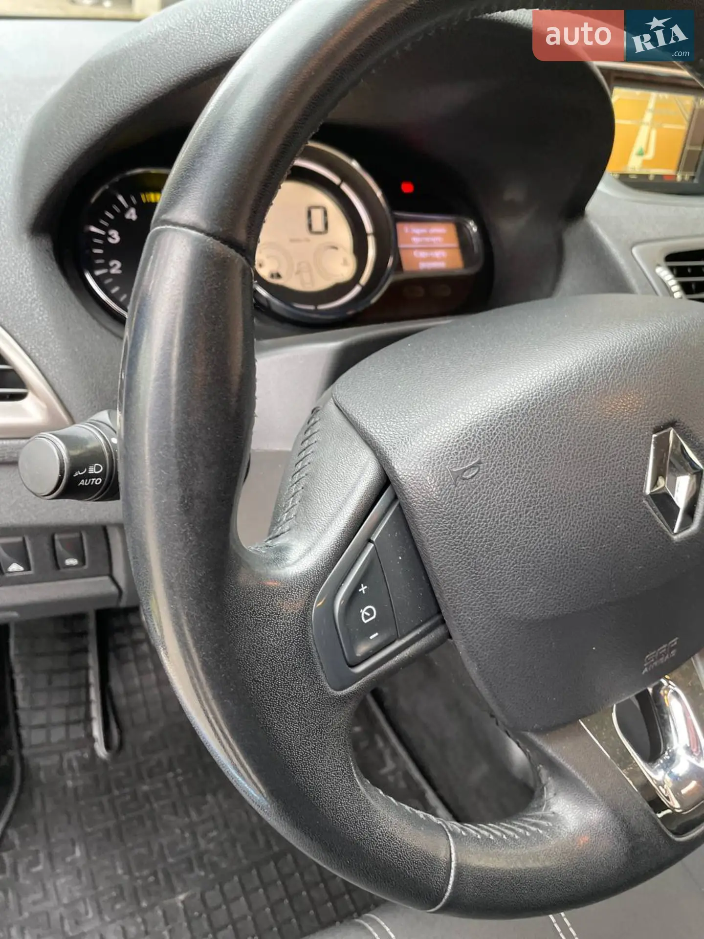 2013 Renault Megane - мініатюра 58