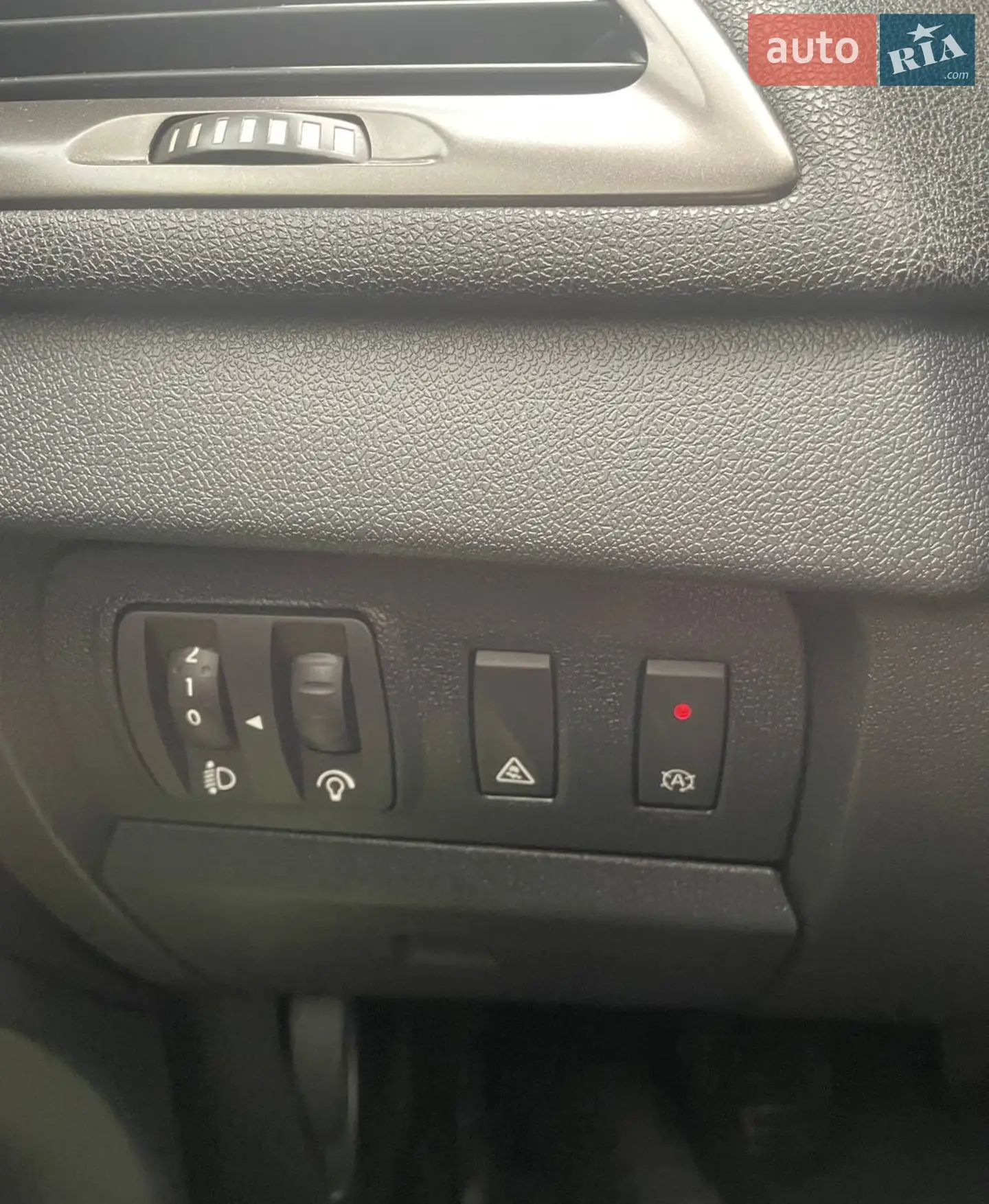 2013 Renault Megane - мініатюра 61