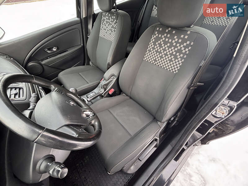 Универсал Renault Megane 2013 в Надворной фото 25 Универсал Renault Megane 2013 в Надворной