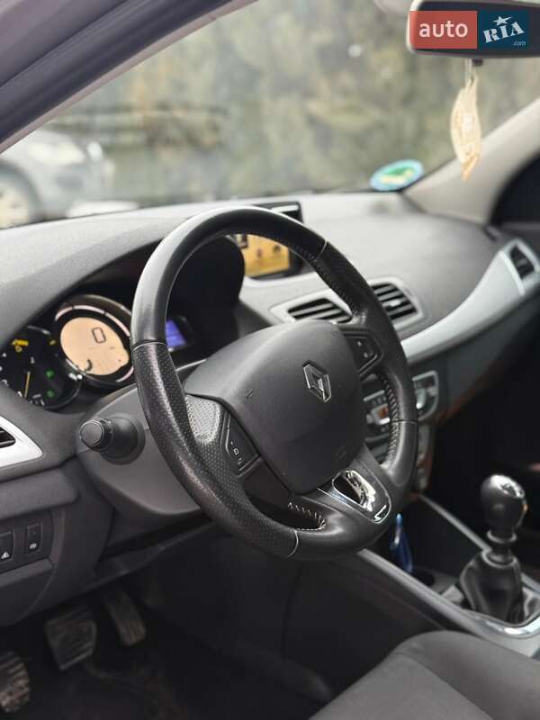 Хетчбек Renault Megane 2013 в Самборі