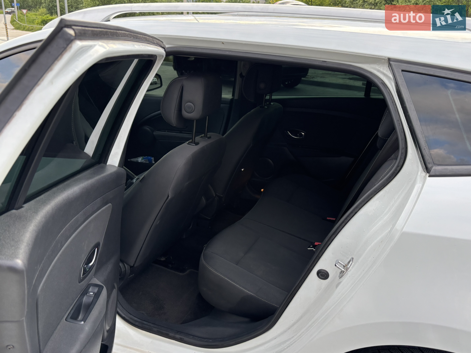 2012 Renault Megane - мініатюра 11