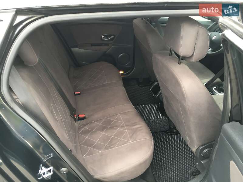 Универсал Renault Megane 2011 в Яворове фото 12 Универсал Renault Megane 2011 в Яворове