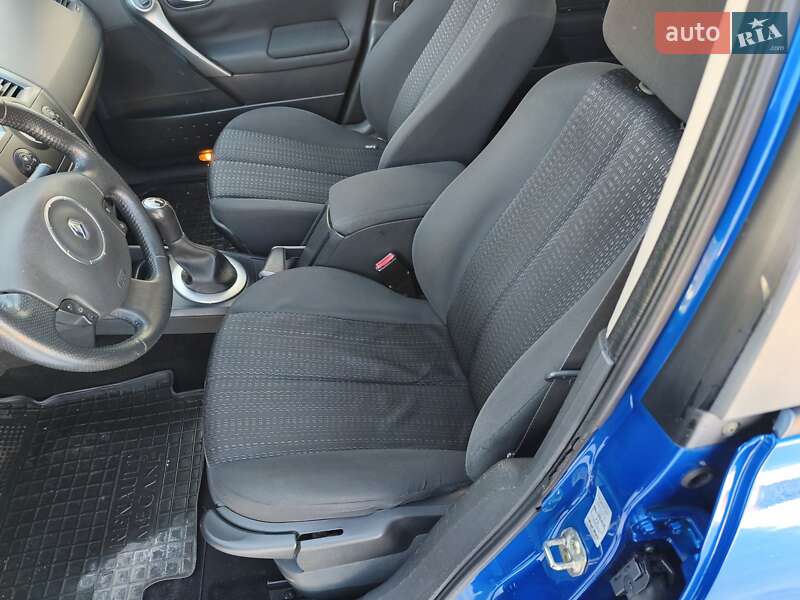 Универсал Renault Megane 2006 в Киеве фото 13 Универсал Renault Megane 2006 в Киеве