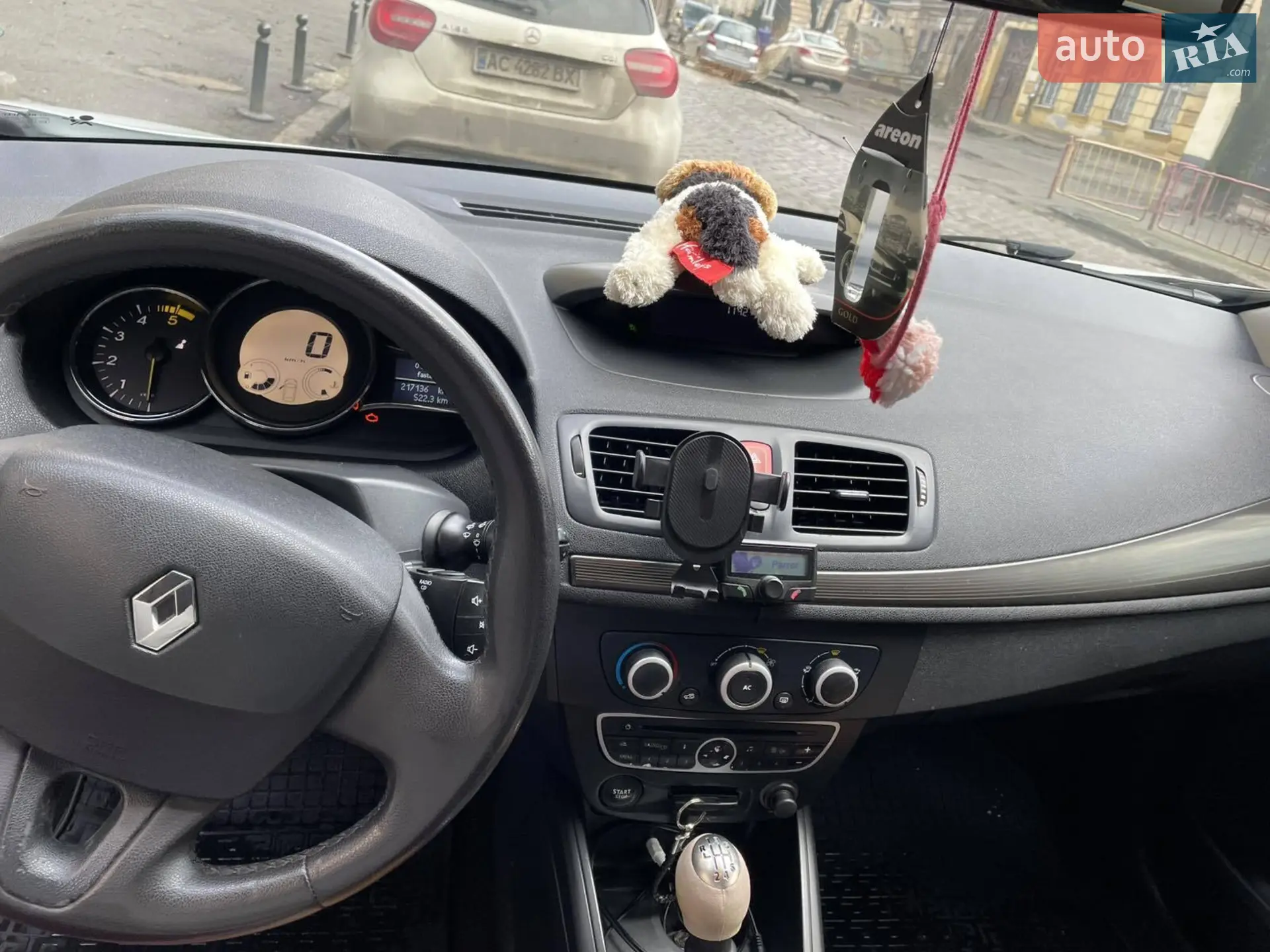 2010 Renault Megane - мініатюра 12