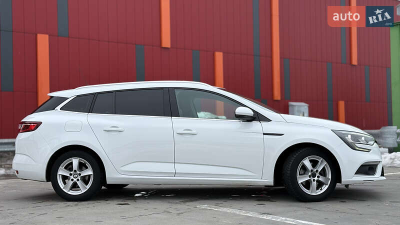 Универсал Renault Megane 2018 в Киеве