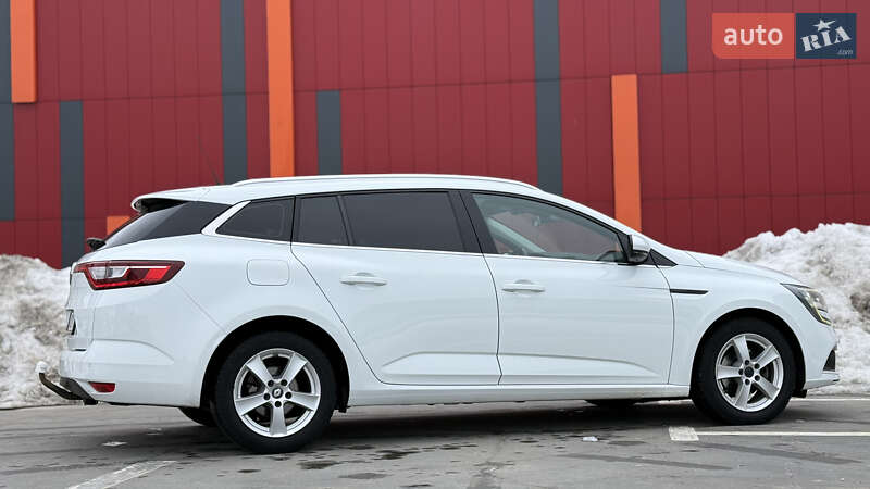 Универсал Renault Megane 2018 в Киеве