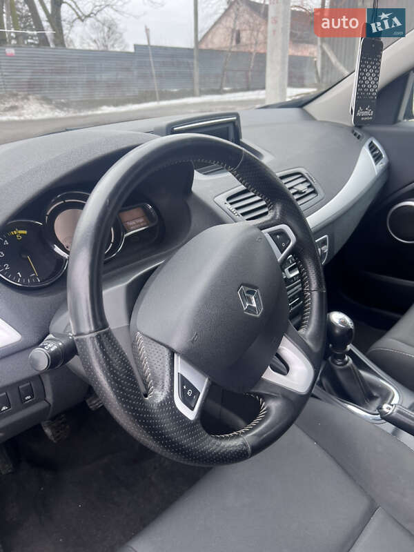 Универсал Renault Megane 2012 в Луцке фото 12 Универсал Renault Megane 2012 в Луцке