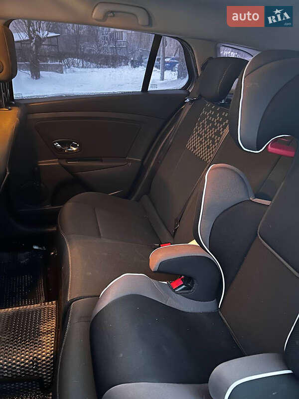 Универсал Renault Megane 2013 в Бердичеве фото 10 Универсал Renault Megane 2013 в Бердичеве